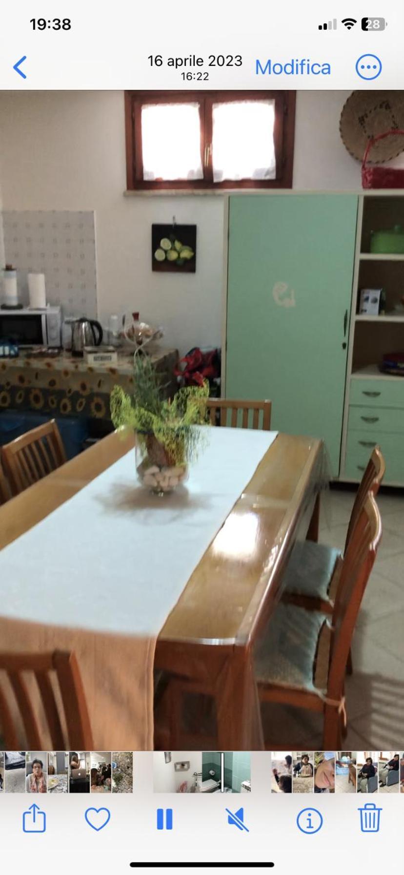 Robert House Apartment *